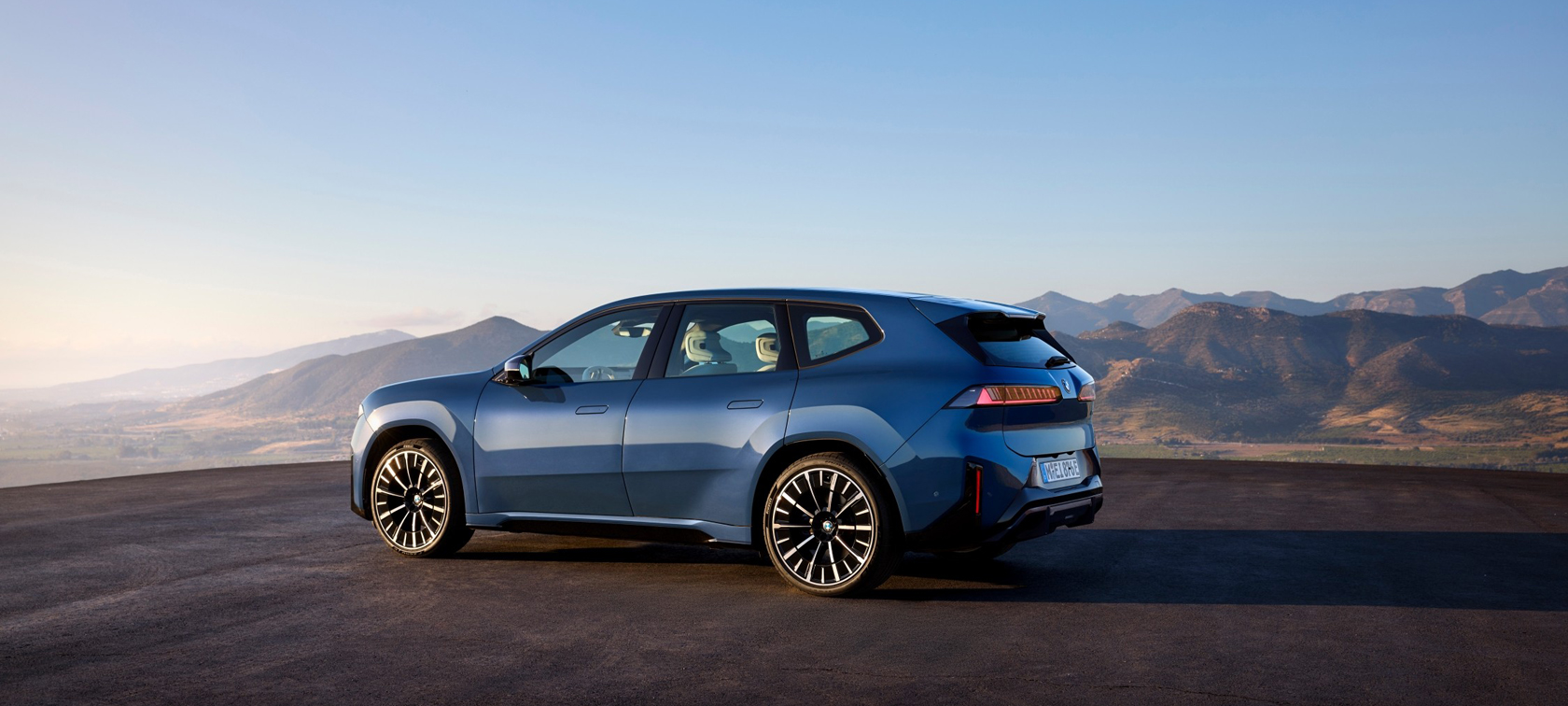 BMW 正規ディーラー 東京都内
