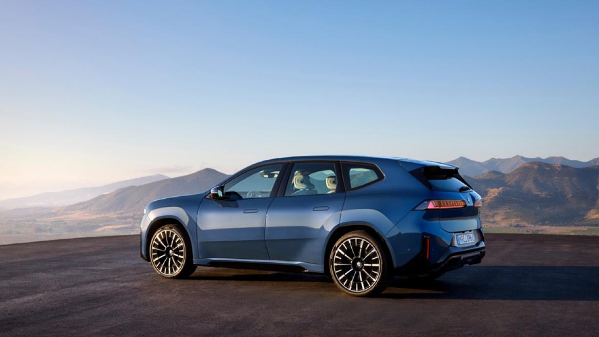 BMW 正規ディーラー 都内 